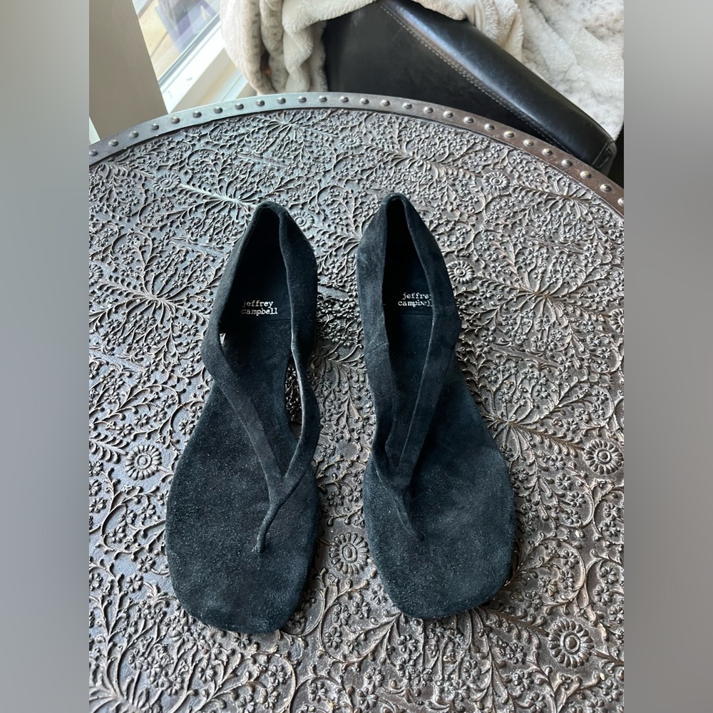 NEW JEFFREY CAMPBELL EMELIE BLACK SUEDE KITTEN HEEL SANDALS 8.5 - Picture 5 of 8